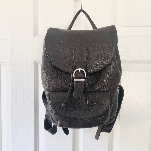 Eddie Bauer Handbags - Vintage Pebbled Leather Eddie Bauer Backpack-Brown